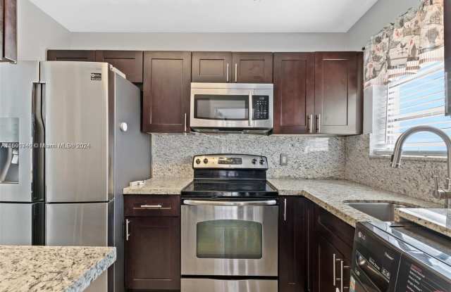 2040 NW 81st Ave