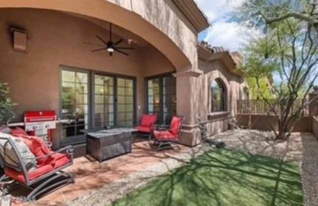 7200 E Ridgeview Pl Unit 10