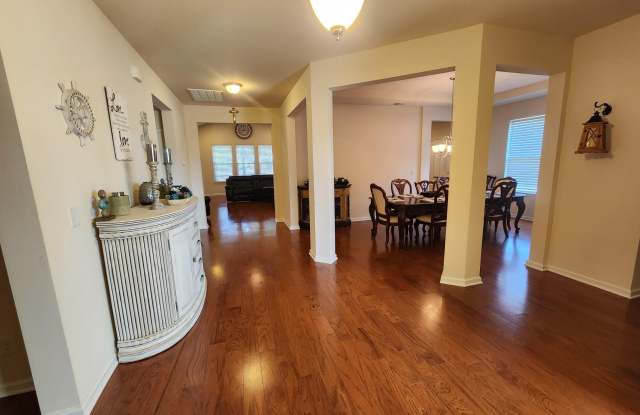 2140 Stonecrest Drive NW