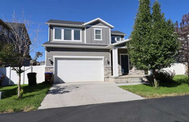 Photo of Single Family Home Eagle Mountain