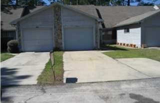 1008 Pineview Boulevard