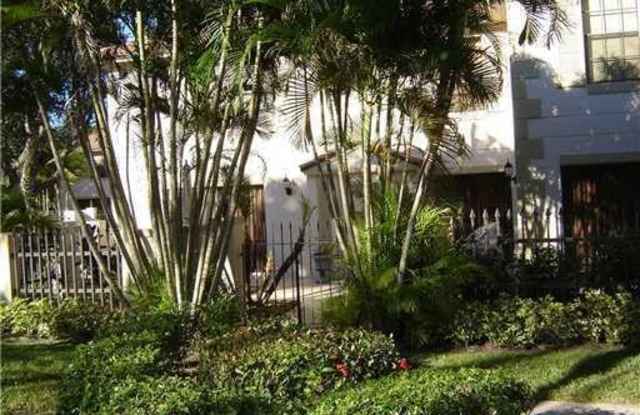 355 Prestwick Circle