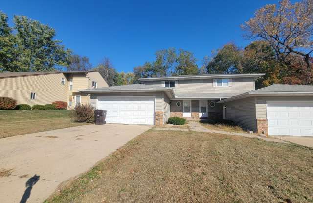 Photo of COMING SOON! 2 Bed, 1.5 Bath Duplex!