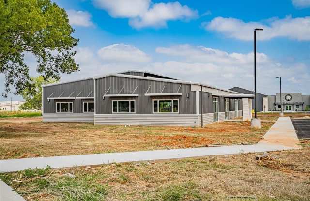 Photo of 901 Tucker Way