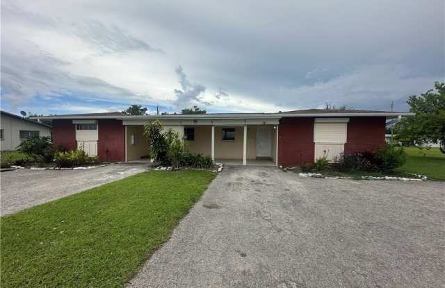 Photo of 324 Palmetto Drive