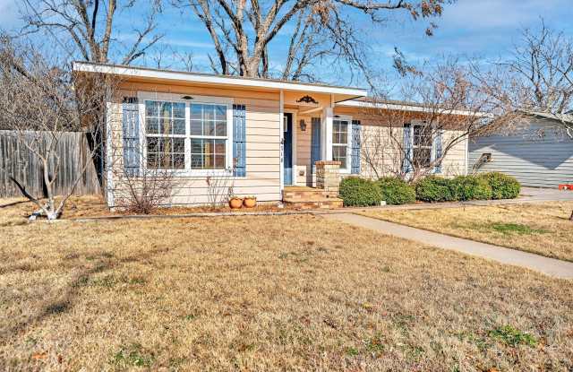 316 W Rucker Street