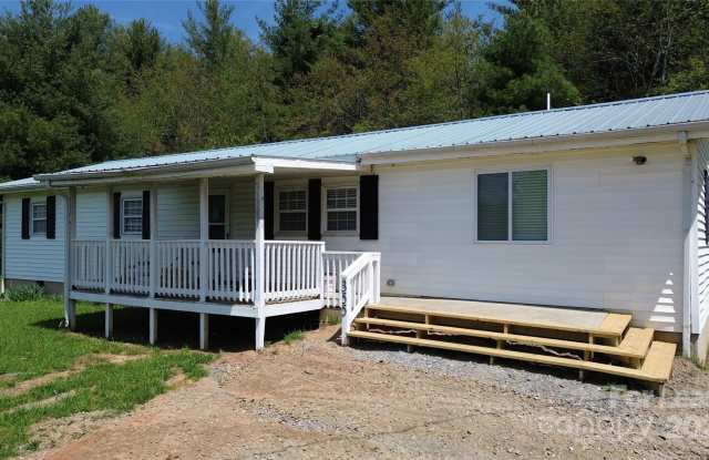 Photo of 355 Round Knob Church Road