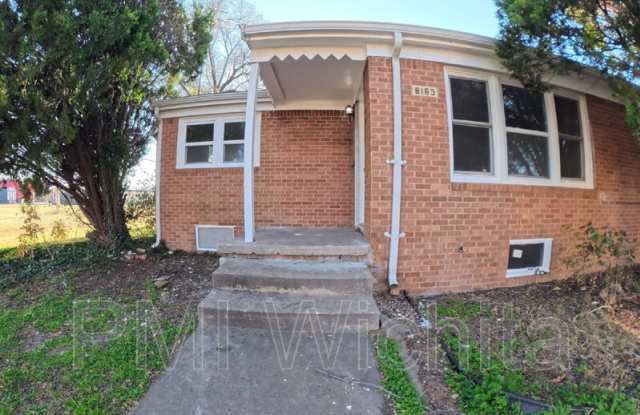 Photo of 6165 E Boston St