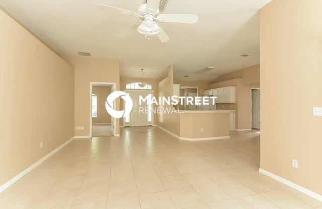 753 Willow Run Street