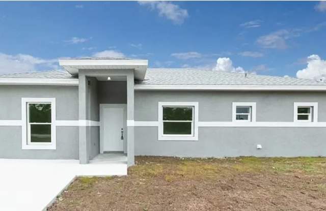 Photo of Great Location in Lake Placid-Large Three Bedroom-Two Bath+ a DEN!!