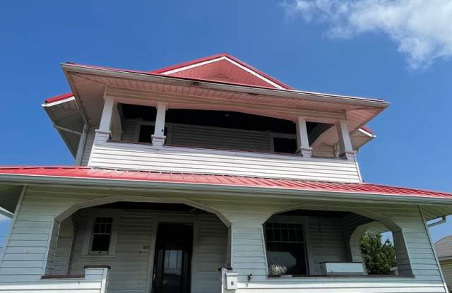 Four Bedroom Home in South Charleston
