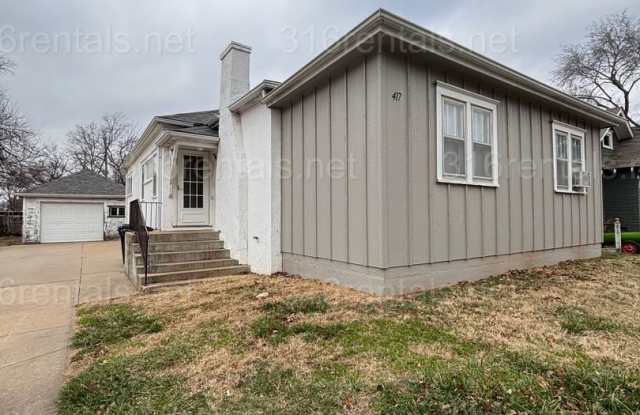 Photo of 3 bed 1 bath available NOW!