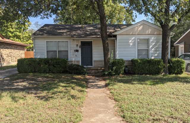 1001 S 49th St - 1001 South 49th Street, Temple, TX 76504