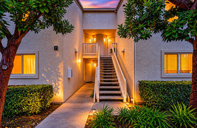 Gated Lake Forest Condo | Pool, Spa, Washer/Dryer & 3 Parking Spaces