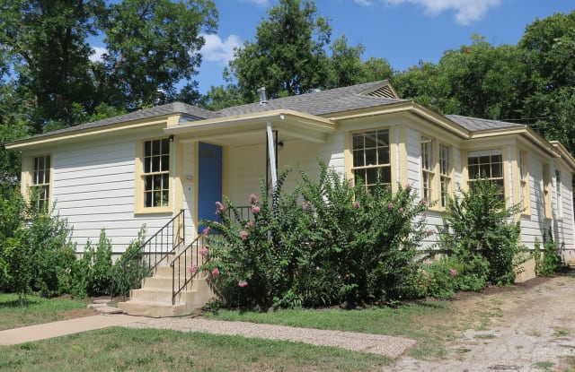 4705 Evans Ave - 4705 Evans Avenue, Austin, TX 78751