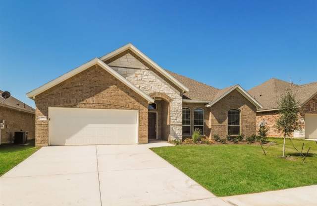 137 Independence Avenue - 137 Independence Drive, Johnson County, TX 76058