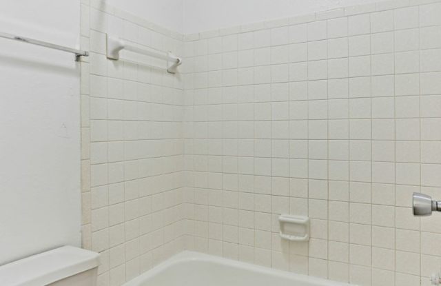 Greens at Schumaker Pond