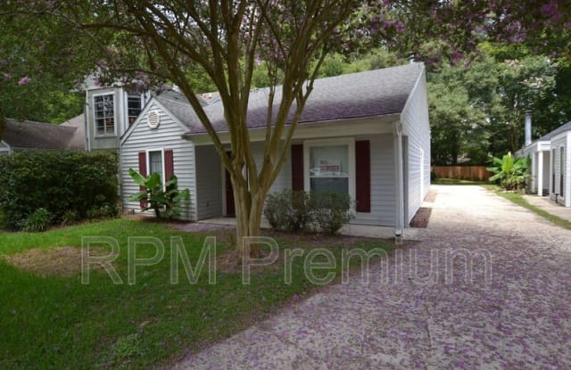 326 Stoney Creek Ave - 326 Stoney Creek Avenue, Baton Rouge, LA 70808