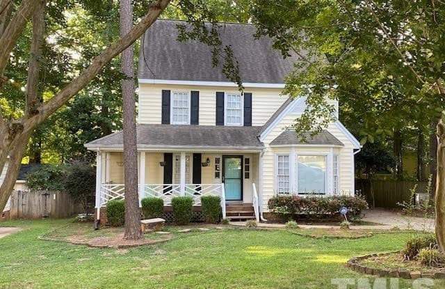 207 Leeward Court - 207 Leeward Court, Cary, NC 27511