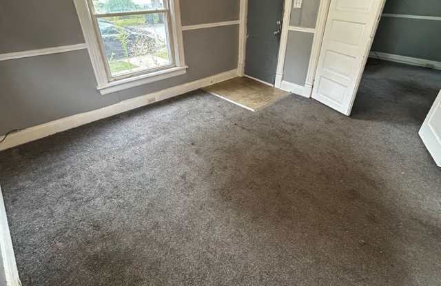 Photo of 721 California Avenue