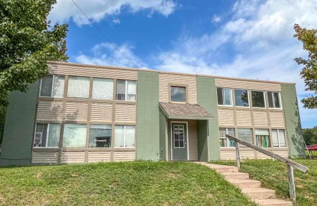 1014 West Bluff Street - 3