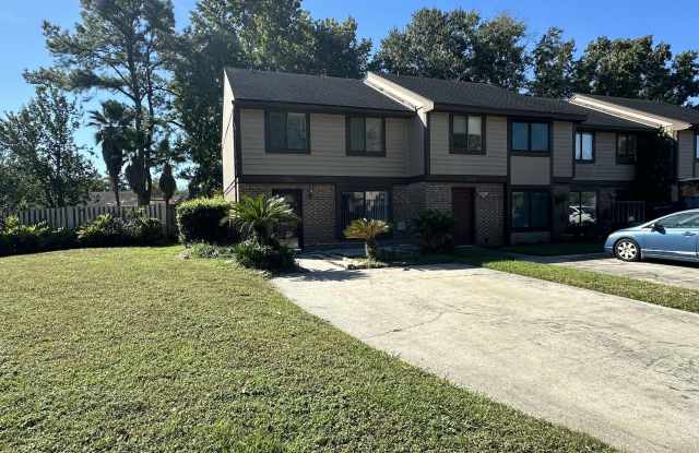 7042 PRESTWICK Circle S