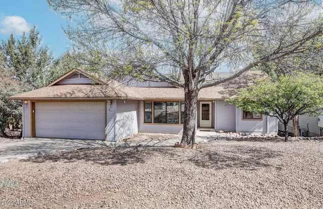 502 Saguaro Cir