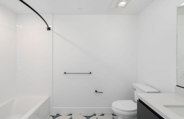 3450 West 43rd Street