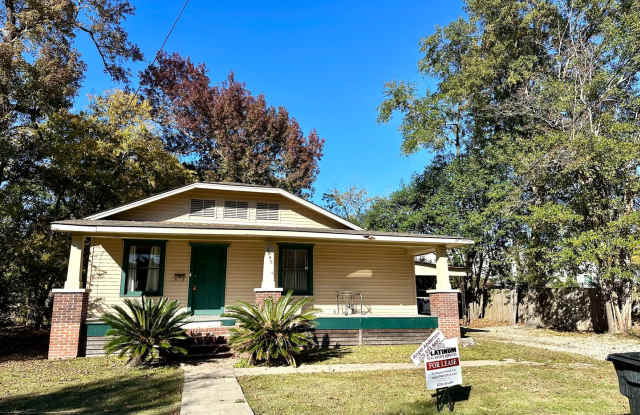 Photo of Move In Special!!! 1st Month FREE if you move in Before Christmas