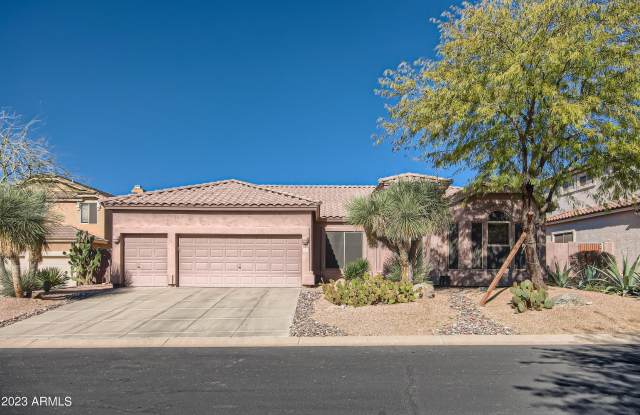 3060 N RIDGECREST -- unit: 175