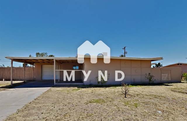 6511 W Medlock Dr