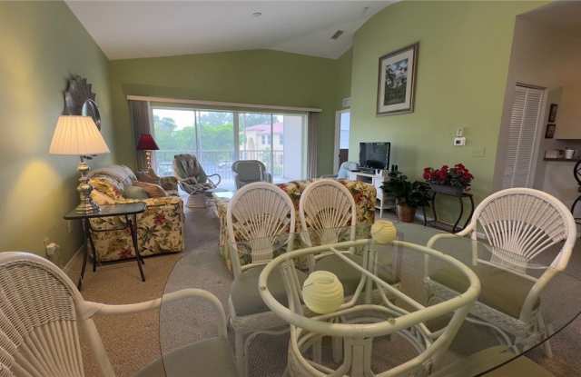 4327 Bellasol Circle unit: 2721