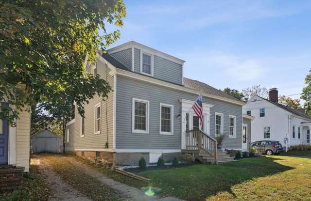 Photo of 10 High Street - 3