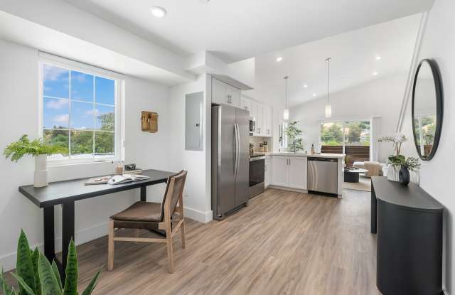 Artisan Apartments
