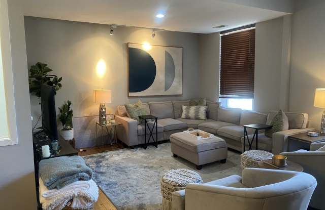 1868 N Halsted Street