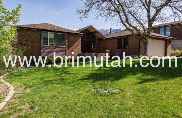 3193 Deer Creek Cir. Main - 3193 Deer Creek Circle, Cottonwood Heights, UT 84121