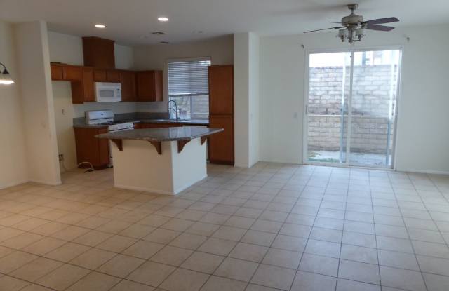 COMING SOON! 4 Bedroom Home for Rent in Castaic!