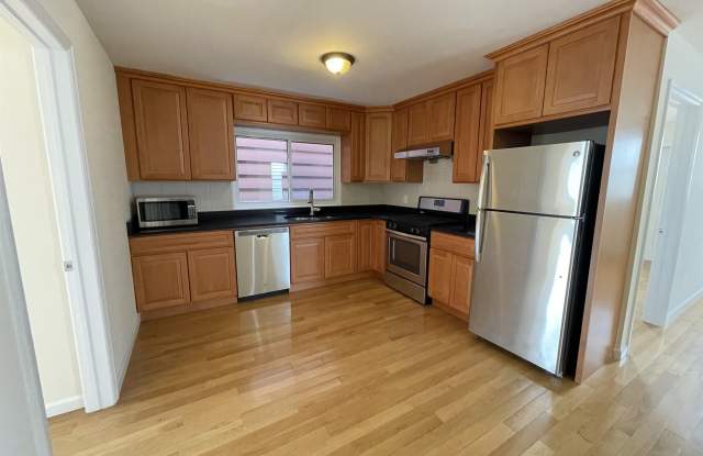 66 CHESTNUT AVE - 66 Chestnut Avenue, Jersey City, NJ 07306