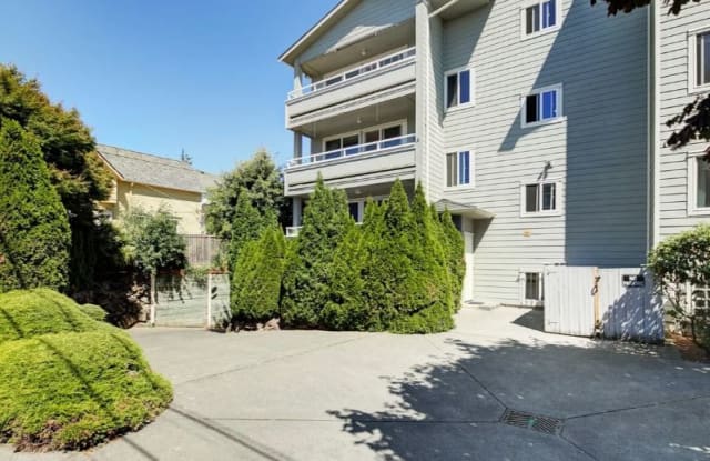 2448 NW 59th St #301 - 2448 Northwest 59th Street, Seattle, WA 98107