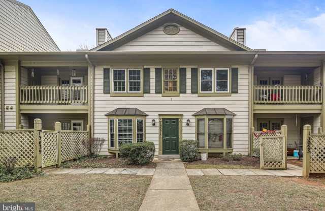 13027 SHADYSIDE Lane unit: 12-207