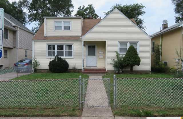 150 Wedgewood Avenue