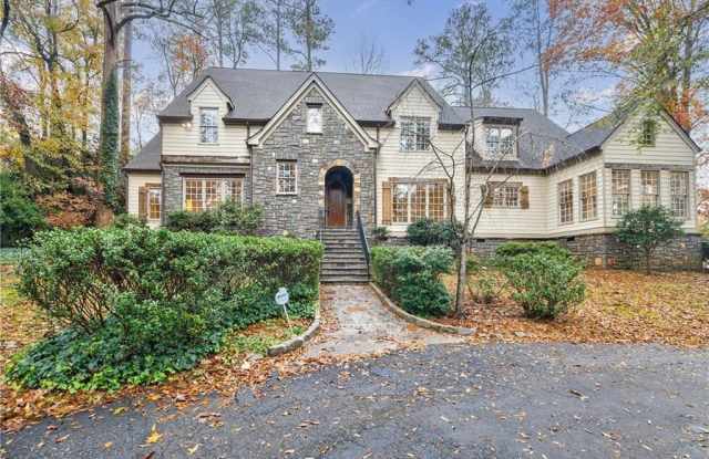 Photo of 960 Landmark Drive