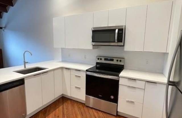 207 Gloucester Street