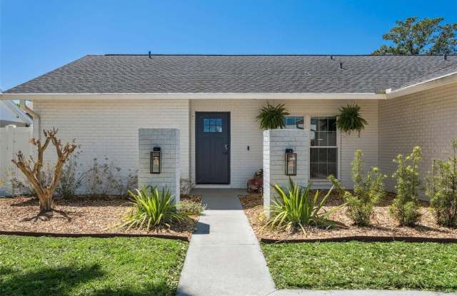 11012 ASHBOURNE CIRCLE