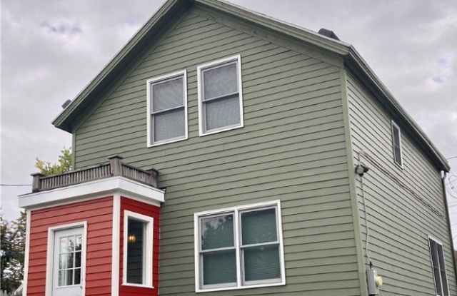 Photo of 143 Cottage Street