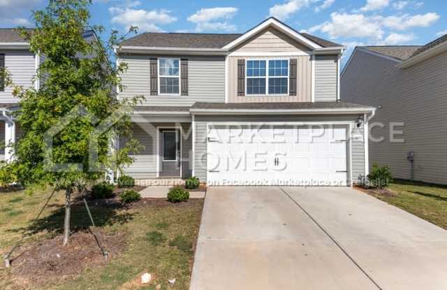 3051 Crescent Lake Ln