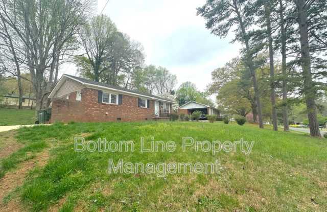114 Lynnbrook Dr