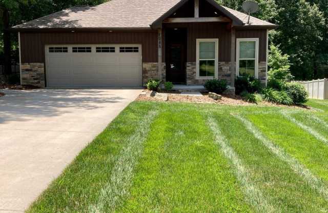 Photo of 1085 Melchoir Drive