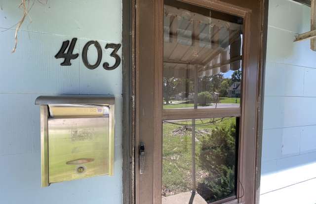 403 N Roosevelt Street