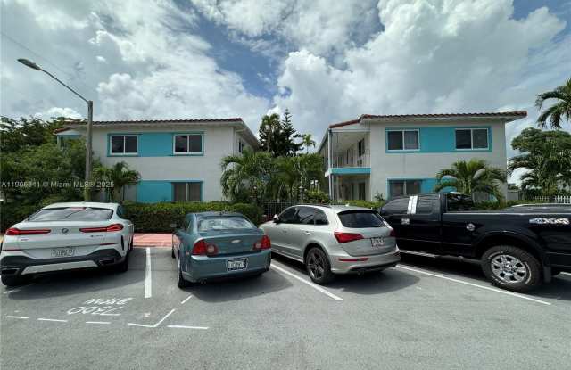 Photo of 7300 Byron Ave